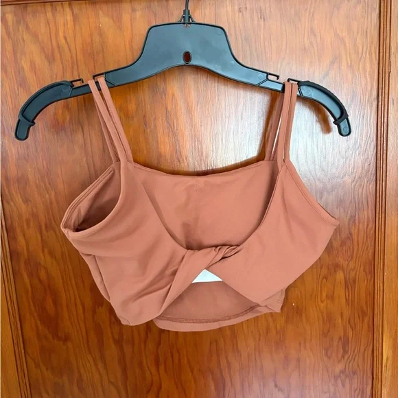 Burnt Orange workout top - Picture 4 of 4